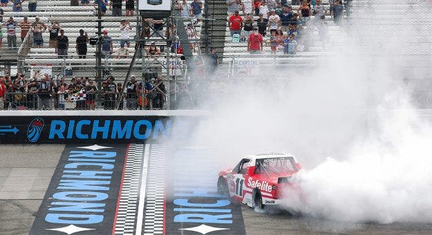 Kaden Honeycutt dominates Craftsman Truck Series race at Richmond